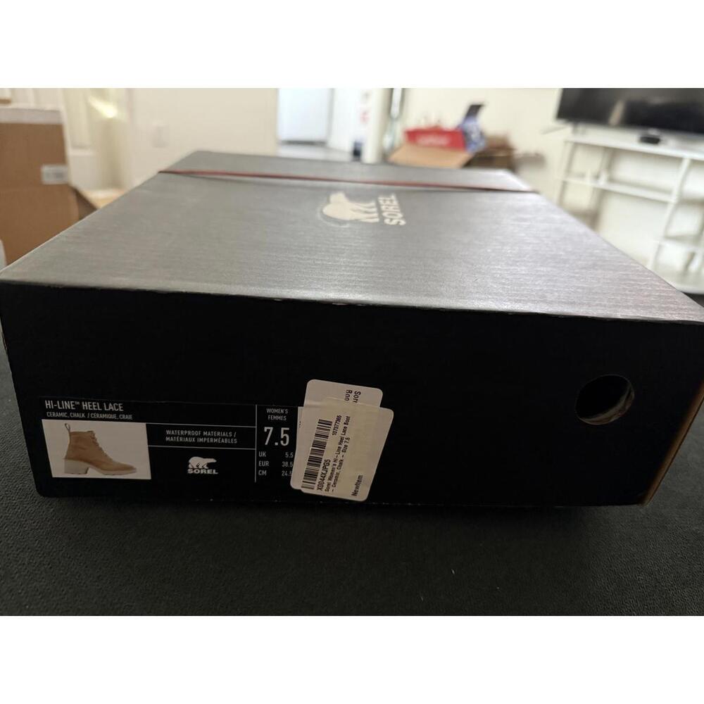 Sorel Women's hi line heel lace boot ceramic chalk size 7.5